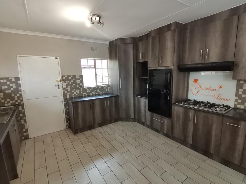 3 Bedroom Property for Sale in Vaalpark Free State